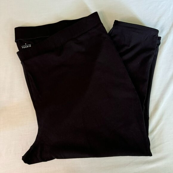 6X - Torrid Black legging with Sheer panel - Picture 1 of 6